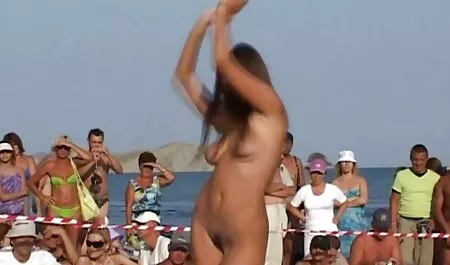 أسود افلام سكس مترجم تبادل زوجات كبير.
