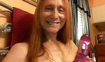 ناتاشا افلام سكس مترجم كتابه عربي مو في غرفة النوم.