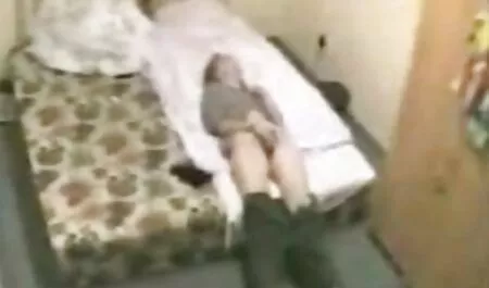 مقلي أسود مع الشعب جنس مترجمة الأمريكي.