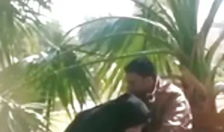 السائق قد افلام جنس طويله مترجمه قلي لها.