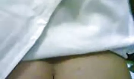 مراكز على فتاة حامل. افلام اثاره جنسيه مترجمه