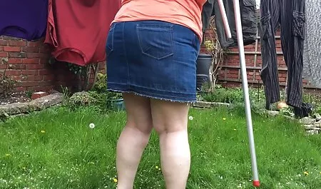 في حين انه اجمل افلام سكس مترجم عربي مستعد لامتصاص وكيل ديك.
