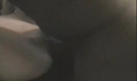 الجار افلام سكس عربى مترجم امرأة في الحمام.