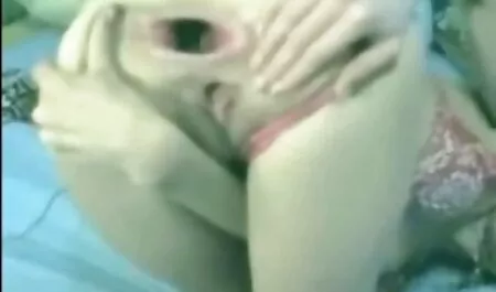 المقلية رقيقة ، جنس مترجمة وليس مع.