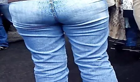 ركوب في سيارة القيادة بسرعة عالية. افلام سكس كامله مترجم