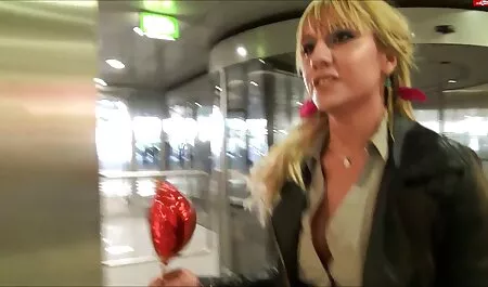 لديك هزة الجماع مع الديك. افلام سكس مترجم امهات