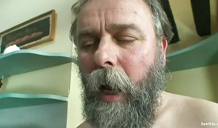 أمي تجعل الرجل كس. افلام سكس كامله مترجم