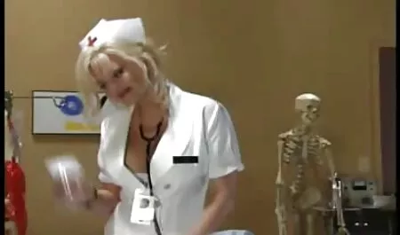 لقد تنزيل افلام سكس مترجم تعرضت للاغتصاب على الشرفة.