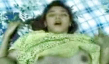 الجمال احدث افلام سكس مترجم الروسي يمارس الجنس مع رجلين.