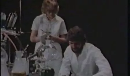 استمناء على الأرض. افلام سكس مترجم بل عربي