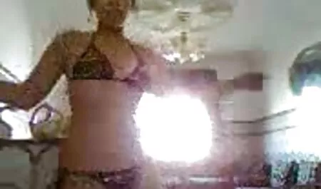 فتاة افلام اجنبى سكس مترجم شقراء في الحمار.