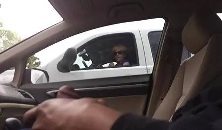 فتاة جميلة جدا مخيفة. اجمد افلام سكس مترجم