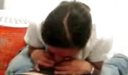 Lesbukh جنس مترجم عالمي الكاتب.